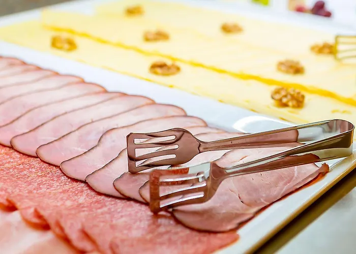 Einsiedl 招待所 3*